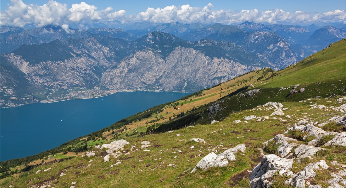 Jezero Lago di Garda a jeho okolí