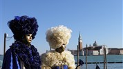 Valentýn v Benátkách během karnevalu