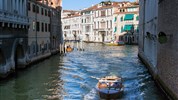 Koupání v Lignanu a plavba Benátskou lagunou s večeří a živou hudbou