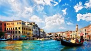 Karneval v Benátkách a ostrov Burano