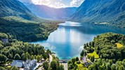 Za krásami Slovinských jezer