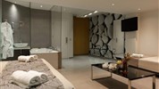Atlantis City Hotel