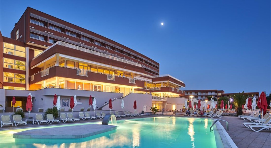 Hotel Albatros Plava Laguna 4*