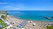 Golden Beach Hotel