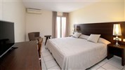 Golden Beach Hotel