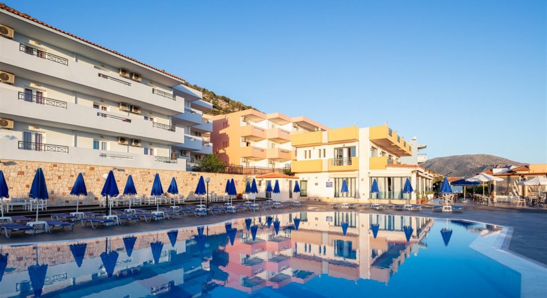 Koni Village Hotel Stalis