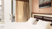Pearl Hotel