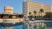 Esperos Palace