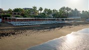Palmeras Beach Hotel
