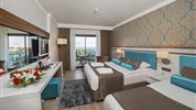 Luna Blanca Resort