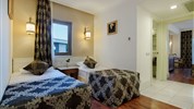 ALBA QUEEN HOTEL
