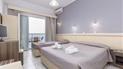 Oasis Hotel