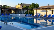 Sungate Hotel