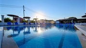 Sungate Hotel
