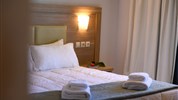 Sungate Hotel