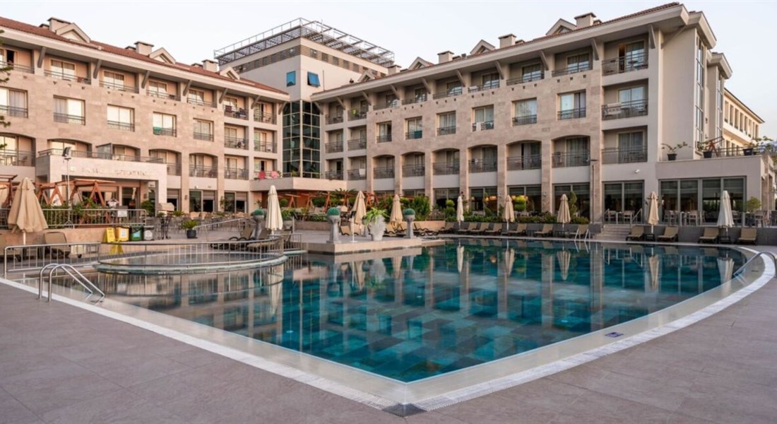 FAME RESIDENCE KEMER & SPA