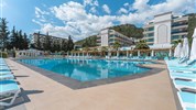 DOSINIA  LUXURY RESORT