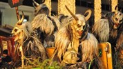 Adventní Mariazell s průvodem čertů (Gusswerk)